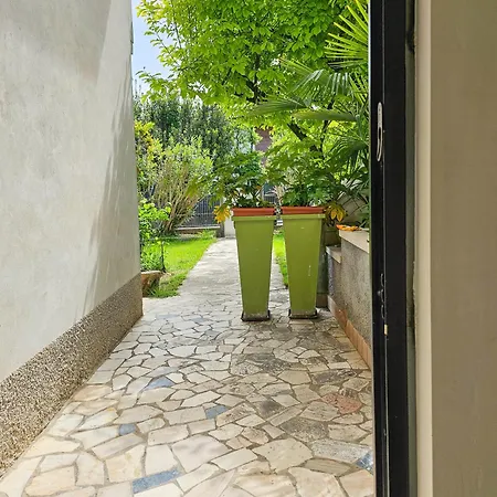 A Casa Di Albi - Gardagate Apartment Desenzano del Garda